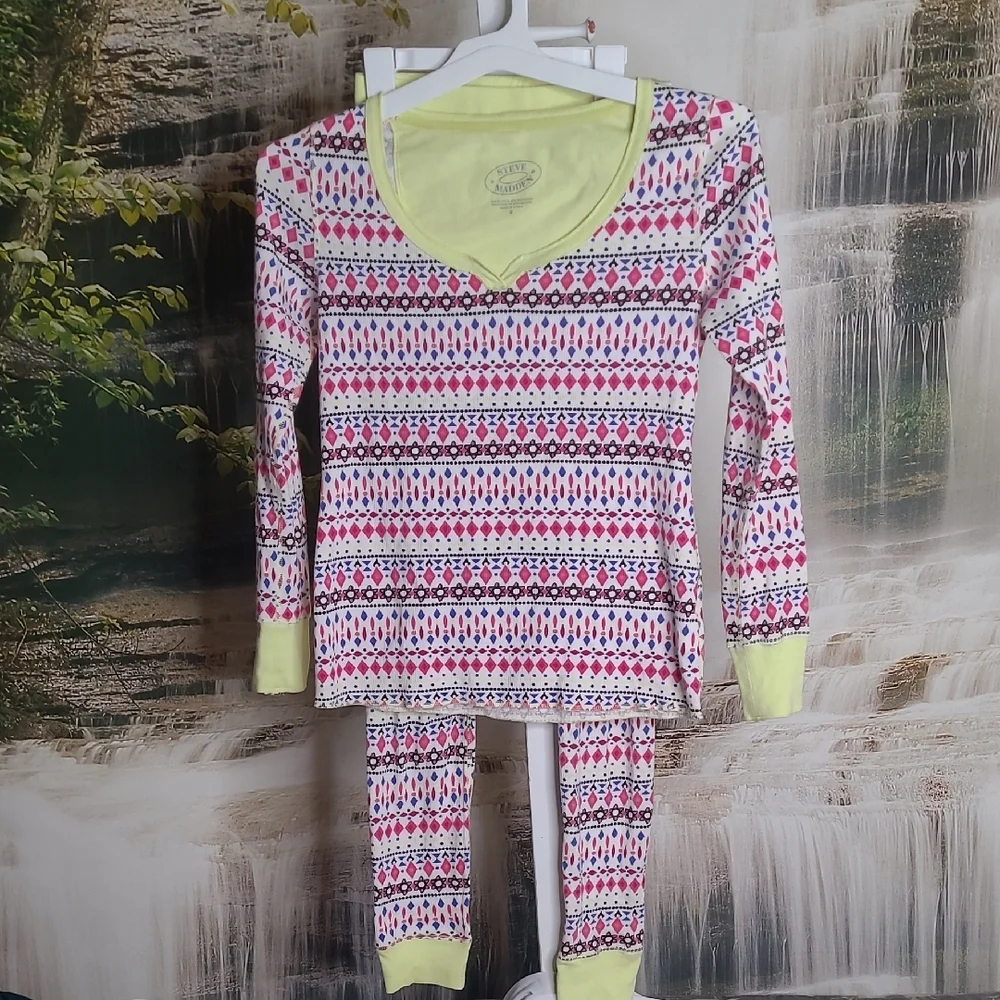 Steve Madden Womens Small Bright Colorful Warm Cozy Pajamas pants and top set